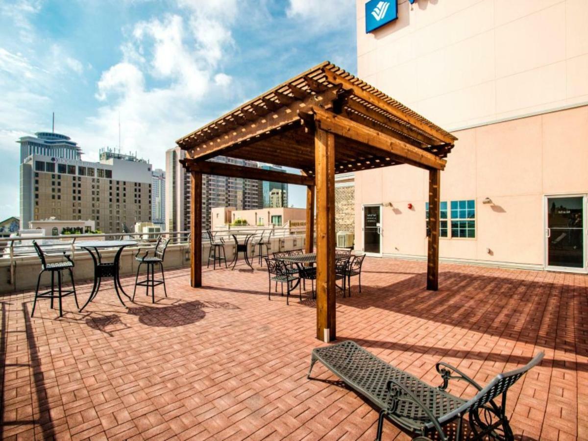 Apartment Beautiful Steps From French Quarter & Bourbon St. New Orleans
